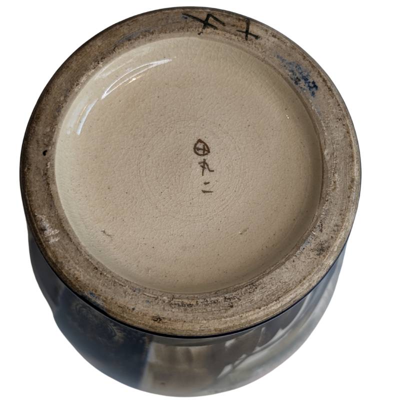 Set van drie Japanse Satsuma vazen Meiji periode decoratief keramiek