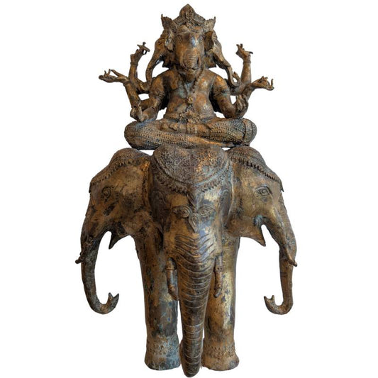 Trimukha Mahārakta Gaṇeśa auf Airavata – Ormolu Newar Bronze, Nepal – Los 155