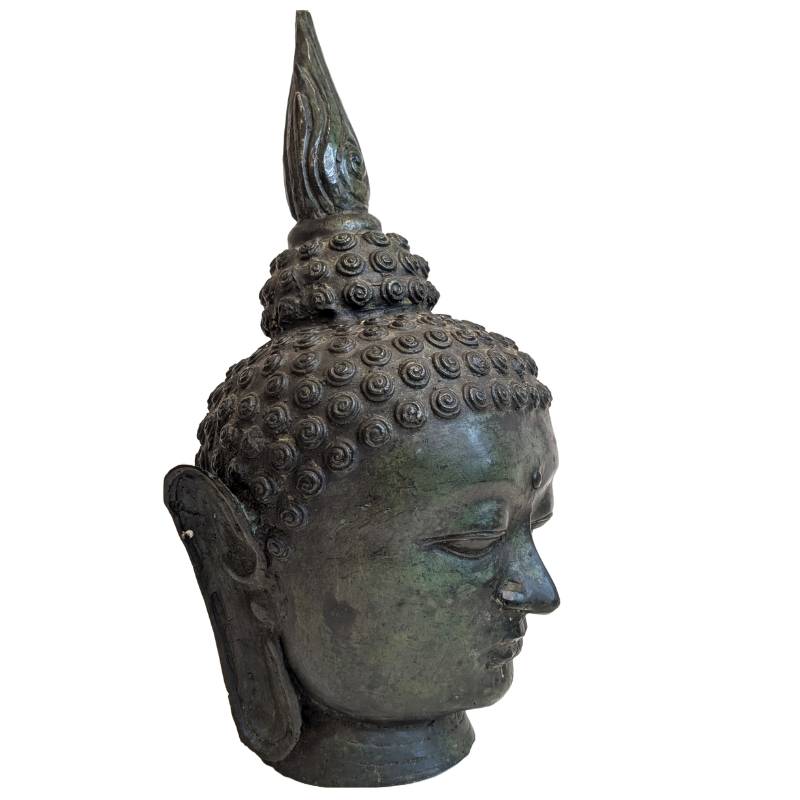 Antiker thailändischer Buddha-Kopf aus Bronze mit flammenförmigem Ushnisha