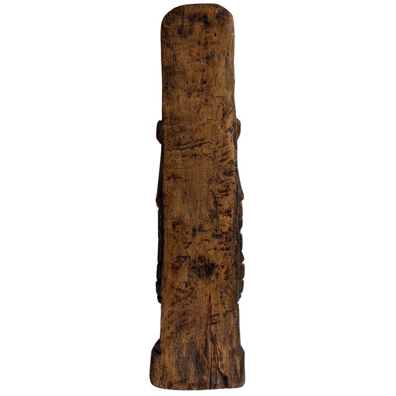 Burmesische Nat-Figur Thagyamin – Tempelstatue aus Holz, 19. Jahrhundert