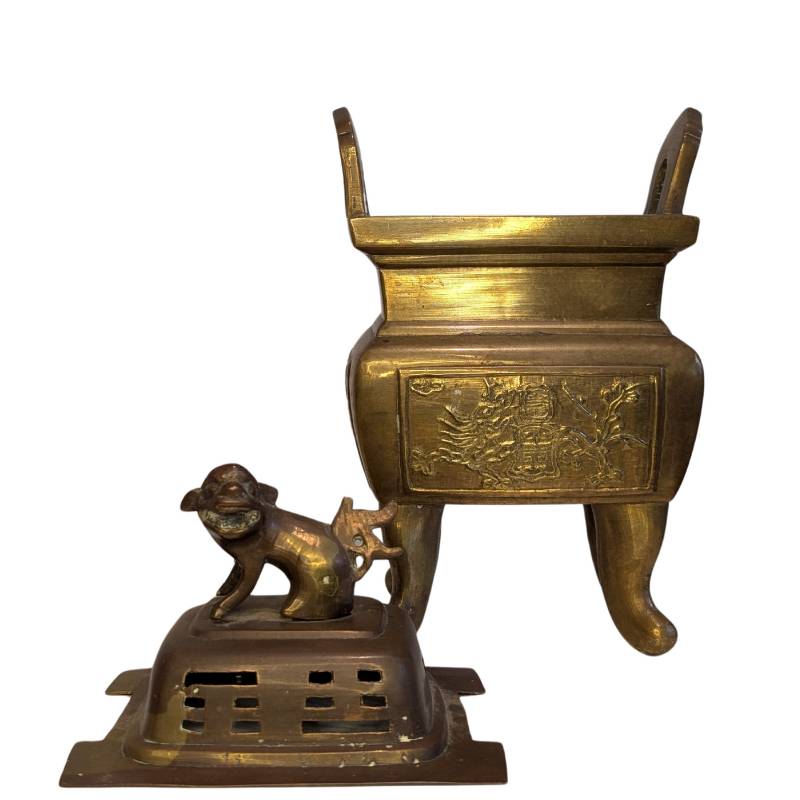 chinese-bronzen-wierookbrander-leeuwendeksel-lot-106-05