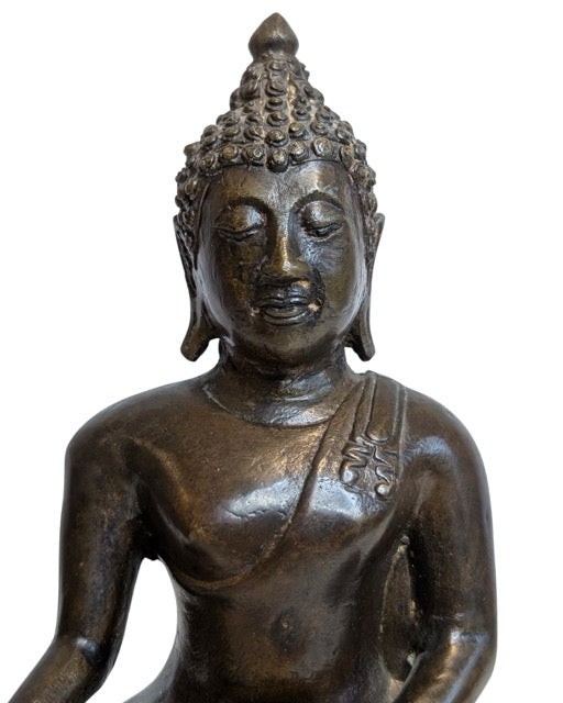 Antiek boeddhistisch boeddhabeeld van brons