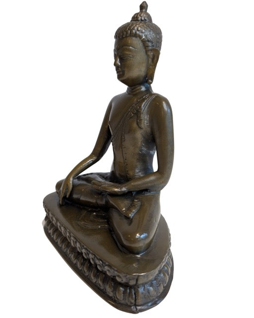 Antiek bronzen Boeddhabeeld uit Nepal

