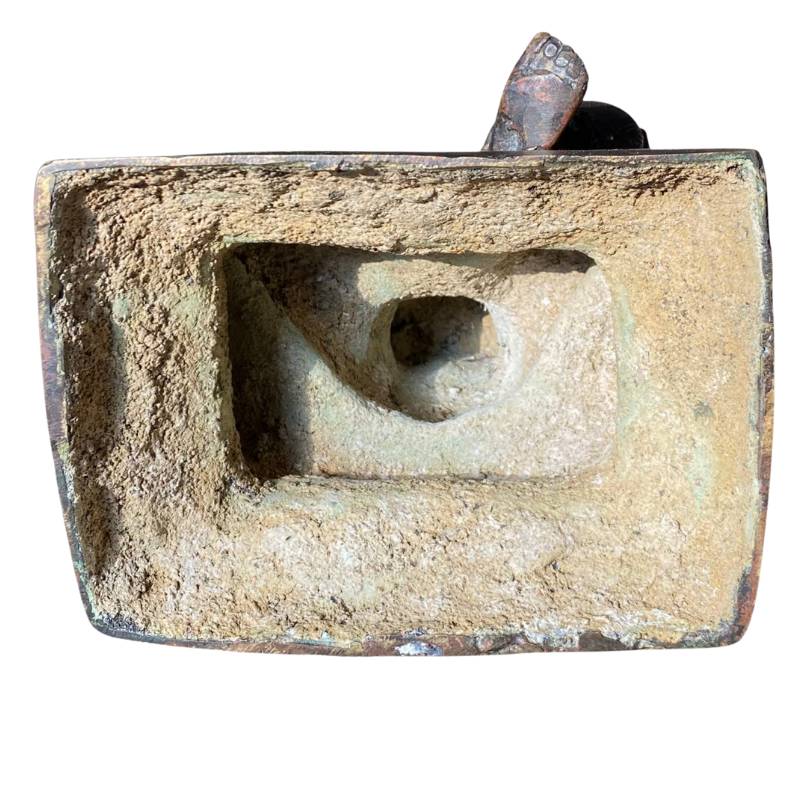 Brahma-beeld in brons met diepe natuurlijke patina en oxidatie