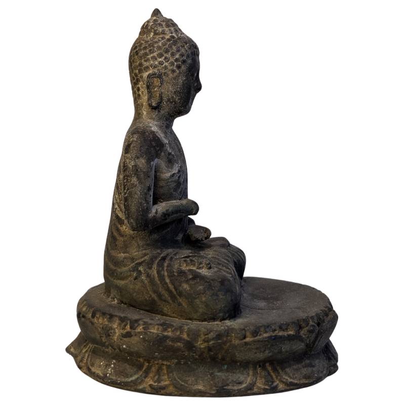 Bronzen Boeddhabeeld uit Tibet met sporen van langdurig ritueel gebruik