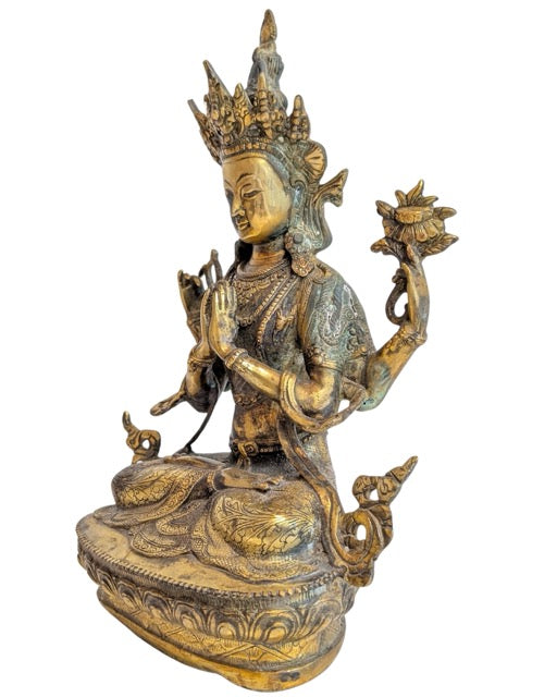Chenrezig bodhisattva beeld van verguld brons uit Nepal of Tibet