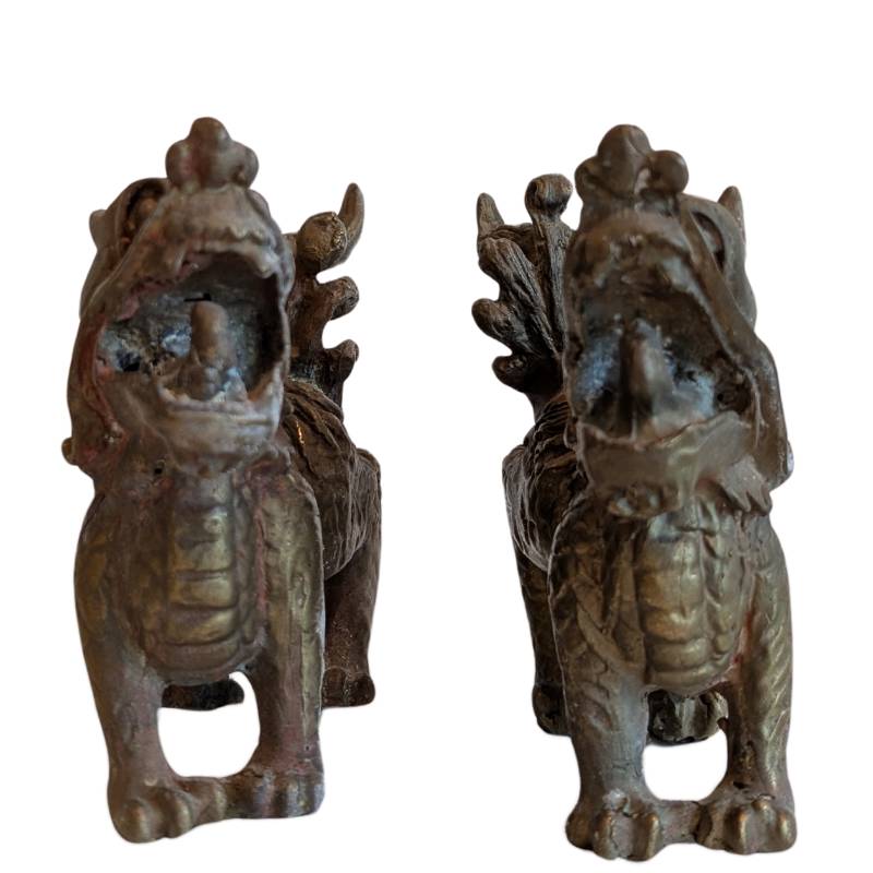 Chinese bronzen foo dogs met klassieke Chinese vormgeving