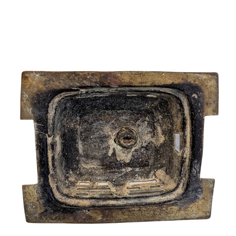 Chinese bronzen wierookbrander met klassieke proporties en zware uitvoering