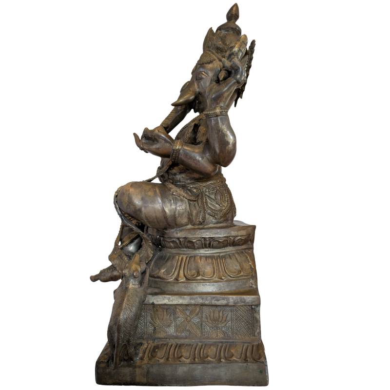 Ganesha beeld brons vuurverguld Nepal tempelbeeld vierarmig 