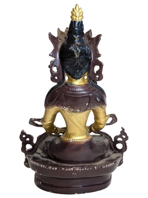 Goudkleurig Tara-beeld geschikt als decoratief object in interieur