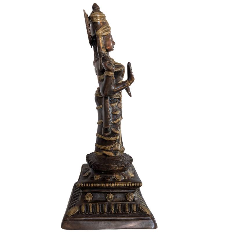 Hindoe godin Lakshmi bronzen beeld Zuid India lotus