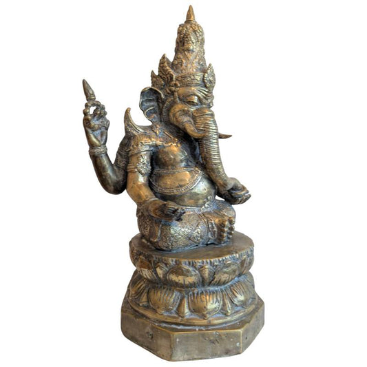 Khmer Ganesha met Boeddha in de kroon van brons