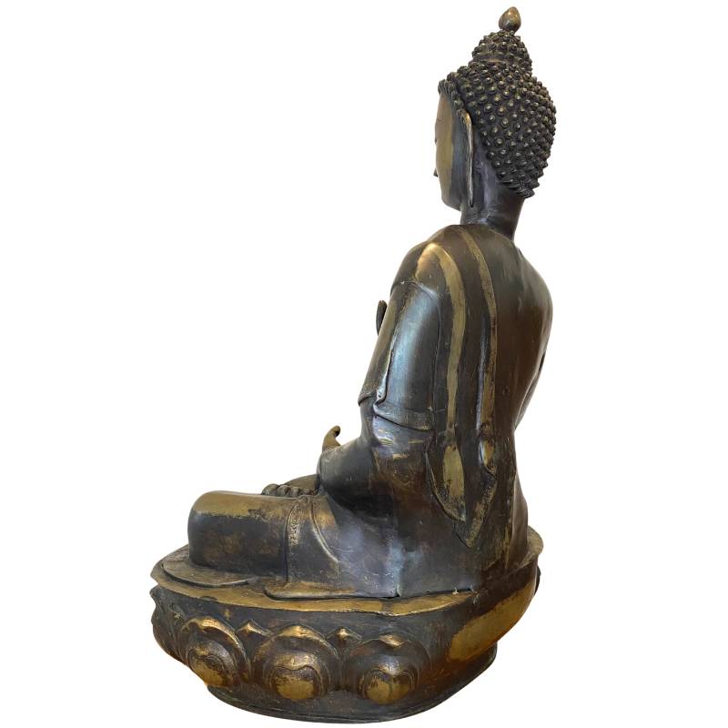 Ladakh Boeddha in brons uit de 18e eeuw in zittende houding op lotus