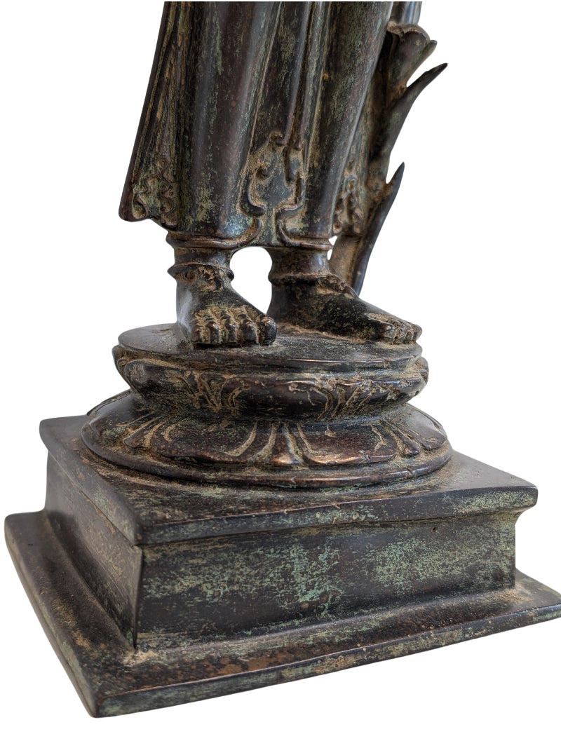 Antiek bronzen godinnenbeeld van Lakshmi Sri Devi