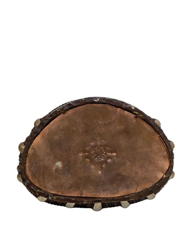 Bronzen sculptuur van Medicijn Boeddha Bhaisajyaguru