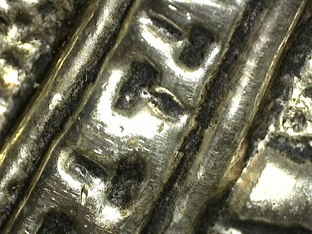 Nepalese Boeddha in zilverkleurige koperlegering Abhaya mudra