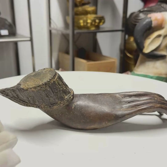 Thaise Boeddha hand beeldfragment in Vitarka mudra video