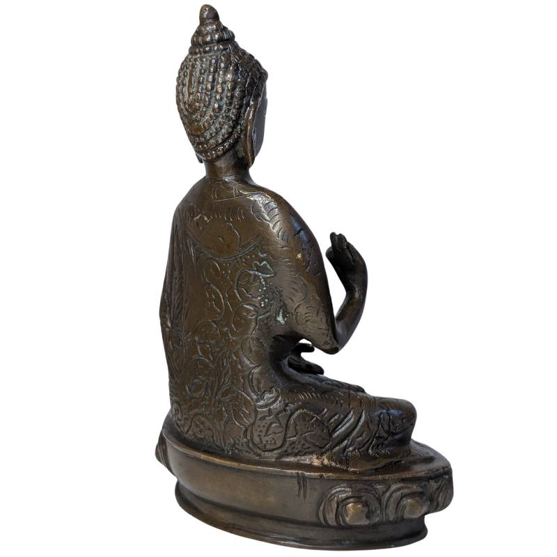 Religieus boeddhabeeld vervaardigd uit brons