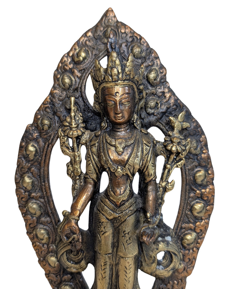 Staande Tara van brons uit de Himalaya, 18e eeuw
