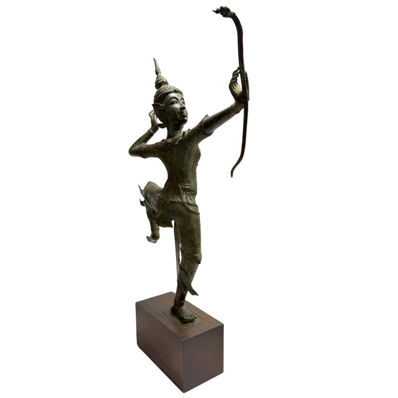 Thais bronzen sculptuur van een Ramayana held in elegante danshouding