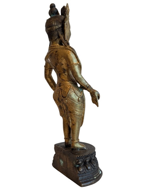 Antiek Tibetaans Avalokiteshvara beeld met spirituele uitstraling