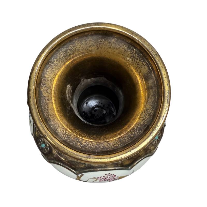 vaas porselein paneel handbeschilderd bloemen en vogels detail